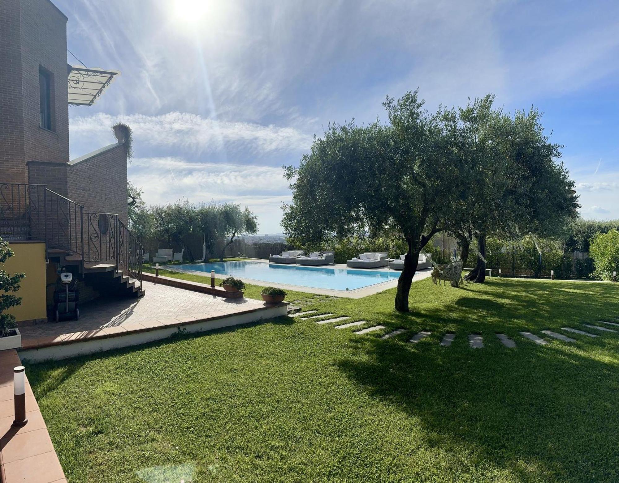 Villa C Luxury Estate SantʼAntonio Abate Extérieur photo