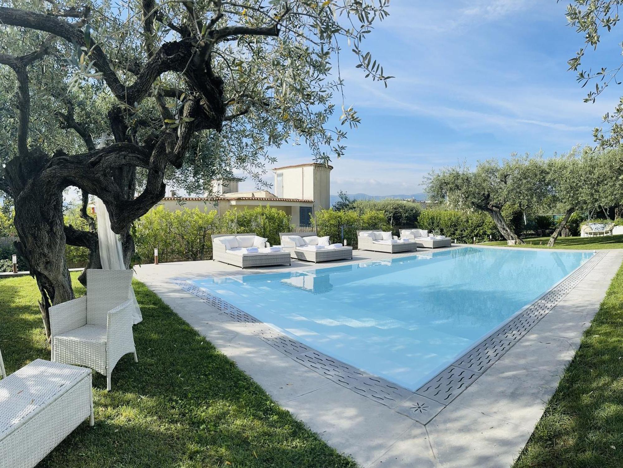 Villa C Luxury Estate SantʼAntonio Abate Extérieur photo