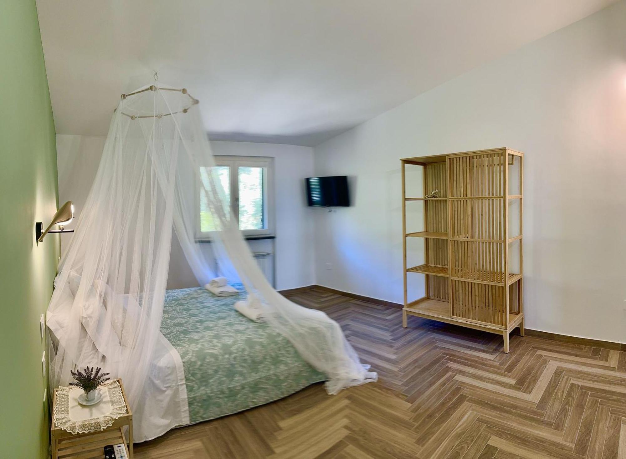 Villa C Luxury Estate SantʼAntonio Abate Chambre photo
