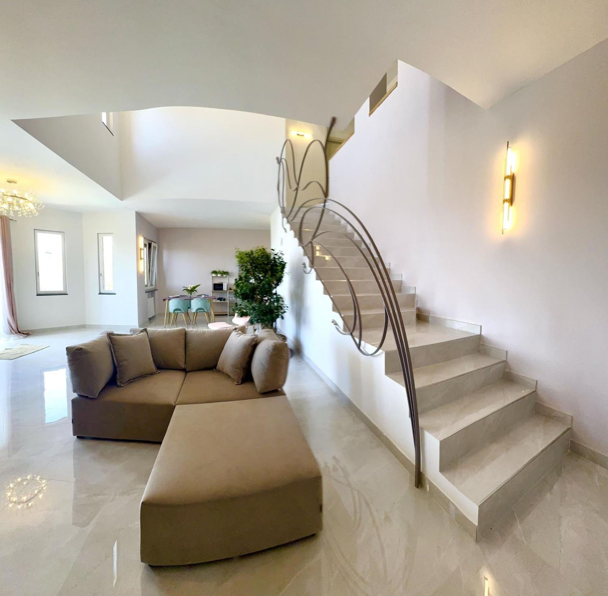 Villa C Luxury Estate SantʼAntonio Abate Chambre photo