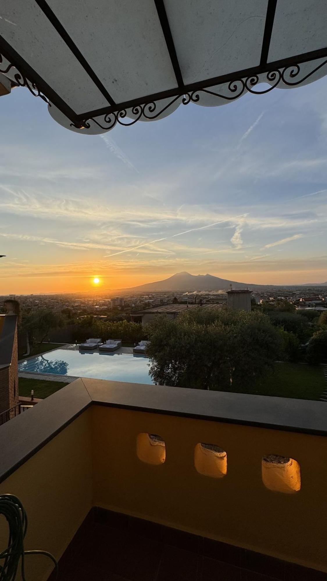 Villa C Luxury Estate SantʼAntonio Abate Extérieur photo
