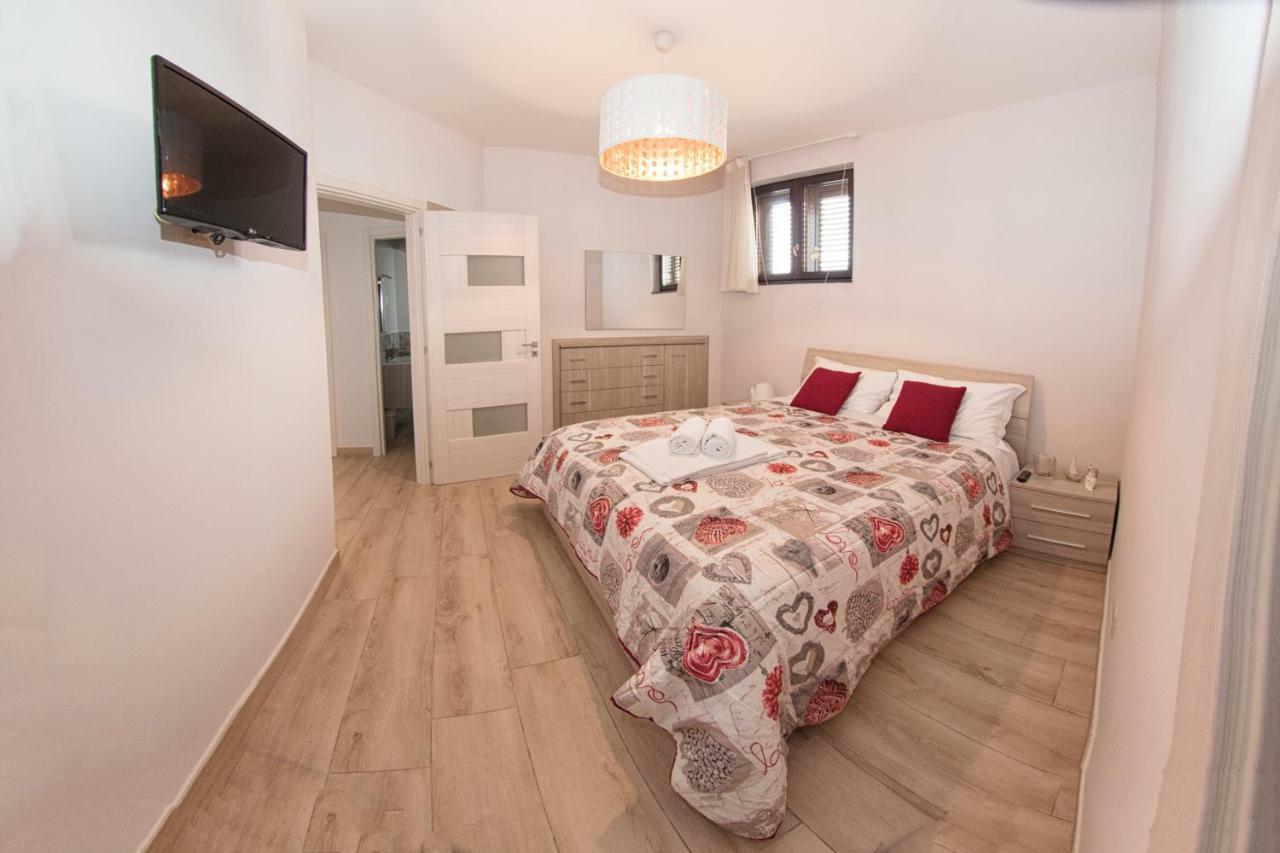 Villa C Luxury Estate SantʼAntonio Abate Extérieur photo